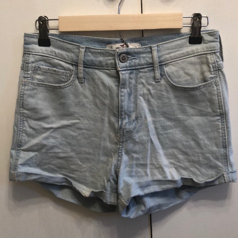 high rise Hollister shorts
